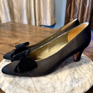 Sz 8 Vintage Evan Picone Black Satin Velvet Leather Sole Shoes Heels Pumps Spain